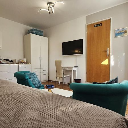 Adria Apartments And Rooms ดูบรอฟนิก ภายนอก รูปภาพ