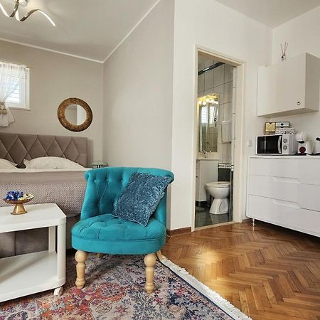 Adria Apartments And Rooms ดูบรอฟนิก ภายนอก รูปภาพ
