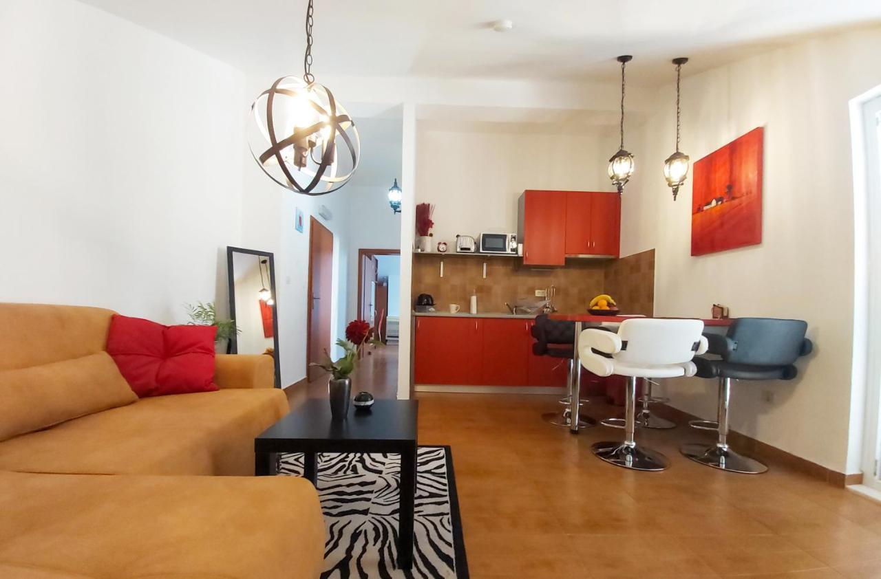 Adria Apartments And Rooms ดูบรอฟนิก ภายนอก รูปภาพ